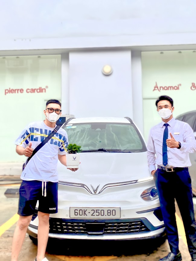 TRANG CHỦ giao-xe-vf-thach43