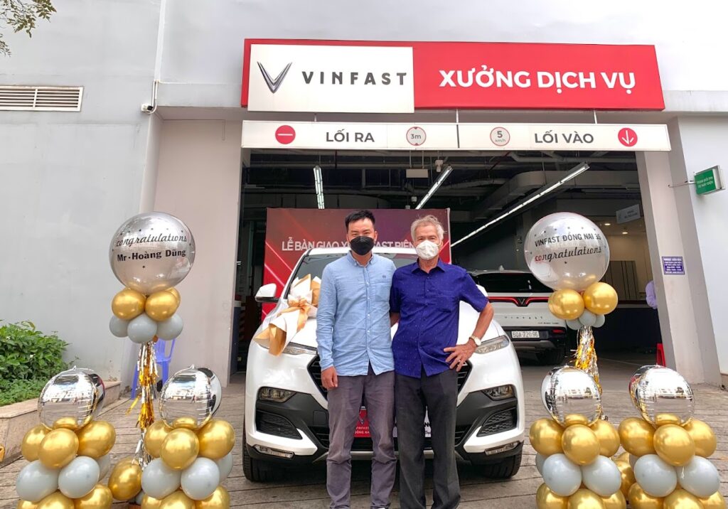 TRANG CHỦ giao-xe-vf-thach52