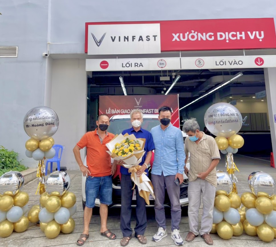 TRANG CHỦ giao-xe-vf-thach53