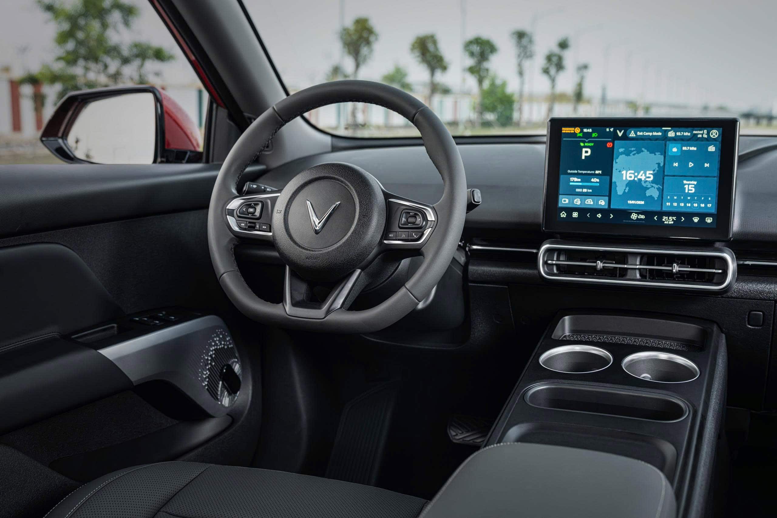 VF MPV 7 giá tốt