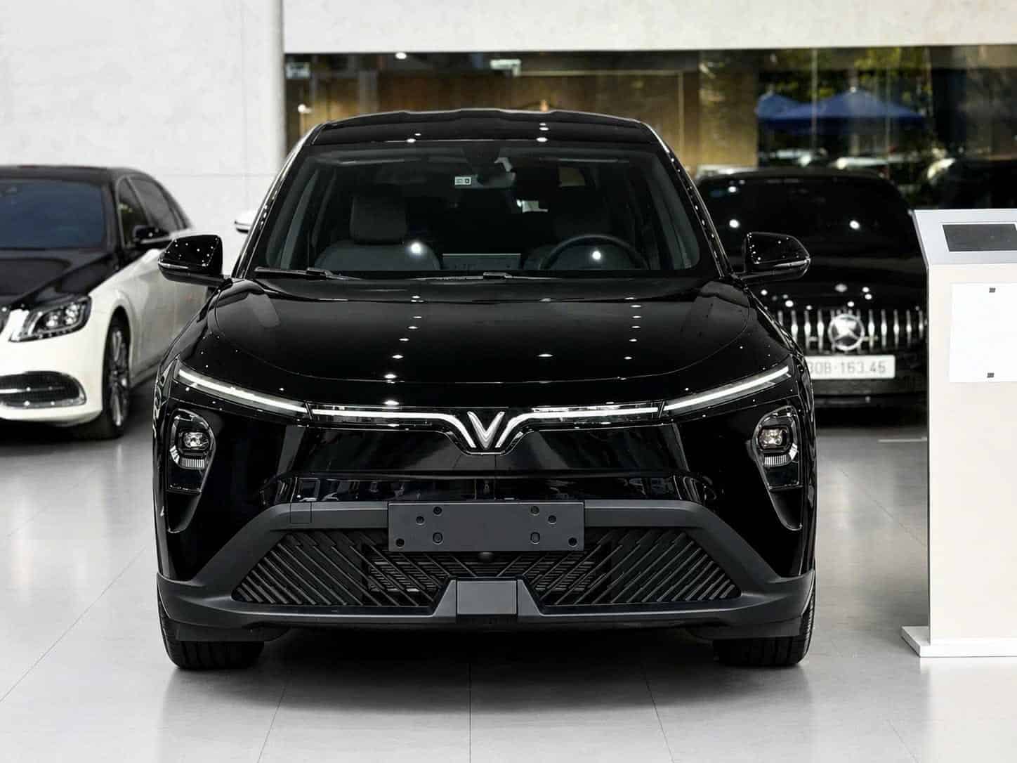 VinFast Limo Green giá tốt