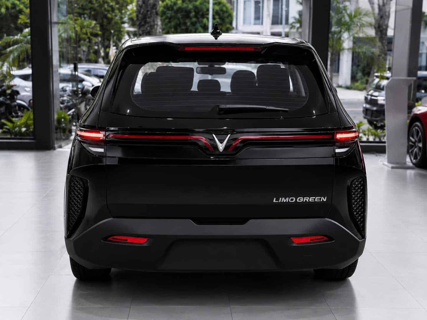 VinFast Limo Green giá tốt
