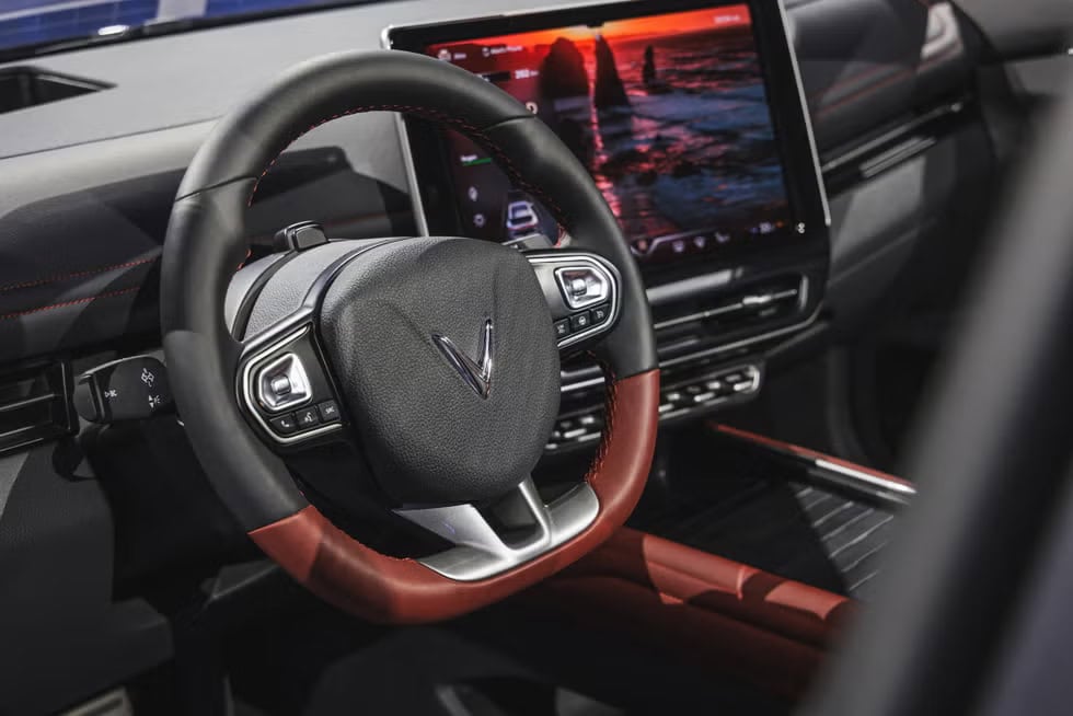 VinFast VF7 giá tốt