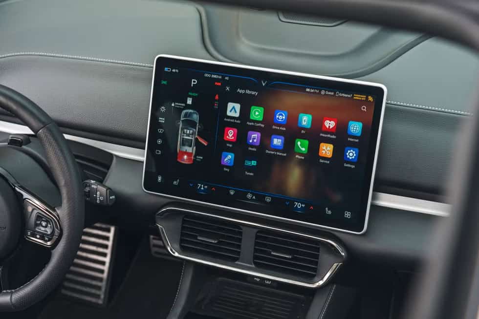 VinFast VF8 giá tốt